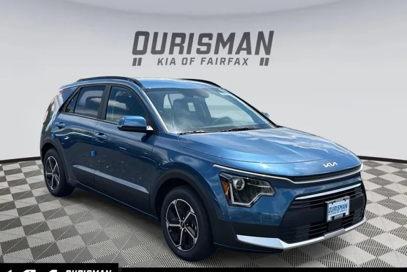 2025 Kia Niro Plug-In Hybrid EX photo 1