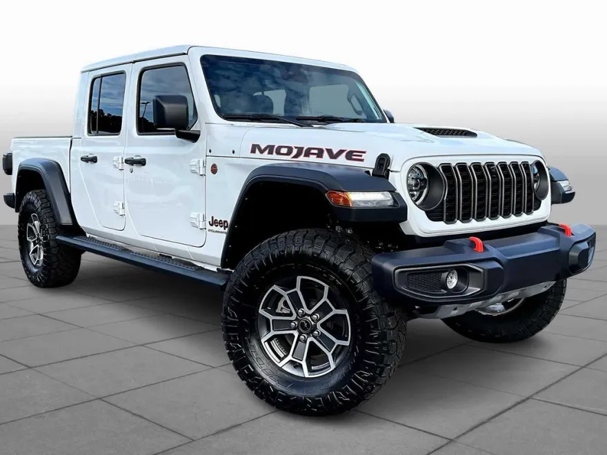 2024 Jeep Gladiator Mojave photo 1