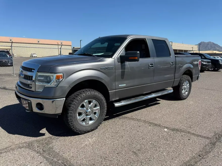 2014 Ford F-150 XLT photo 1