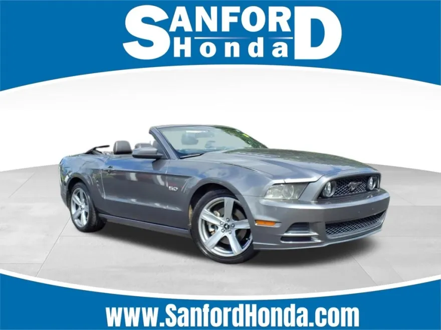 2013 Ford Mustang GT Premium photo 1