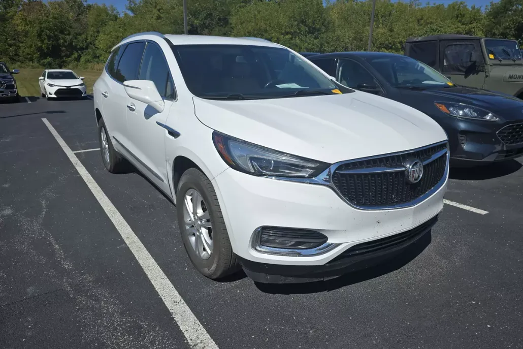2018 Buick Enclave Essence photo 1