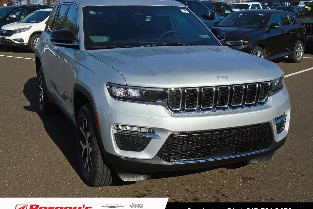 2025 Jeep Grand Cherokee Limited photo 1