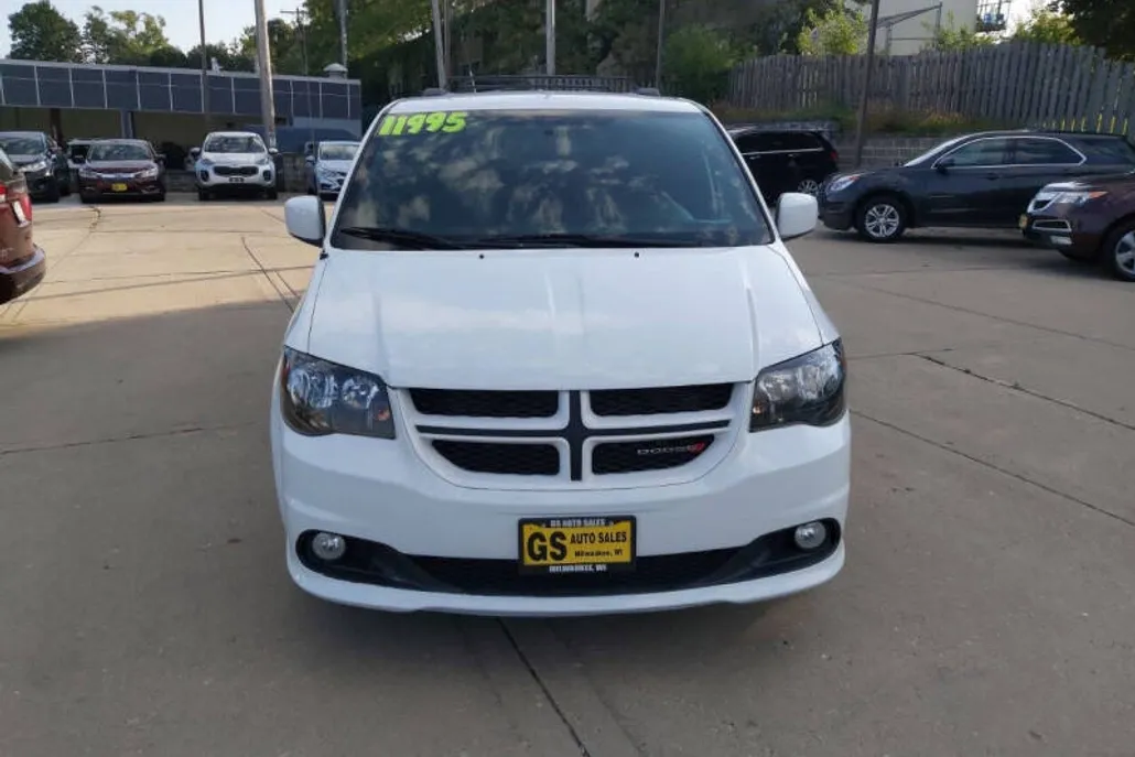 2018 Dodge Grand Caravan GT photo 1