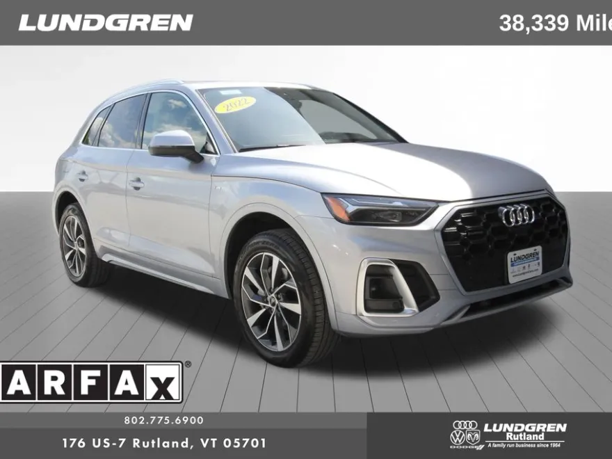 2022 Audi Q5 45 S line Premium photo 1