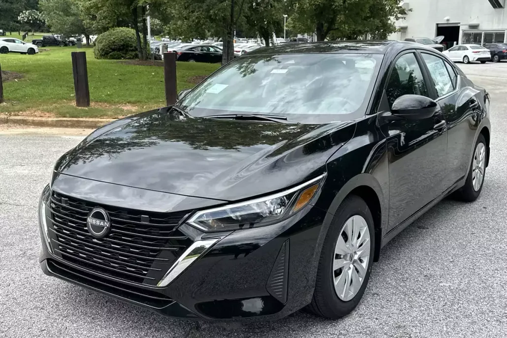 2025 Nissan Sentra S photo 1