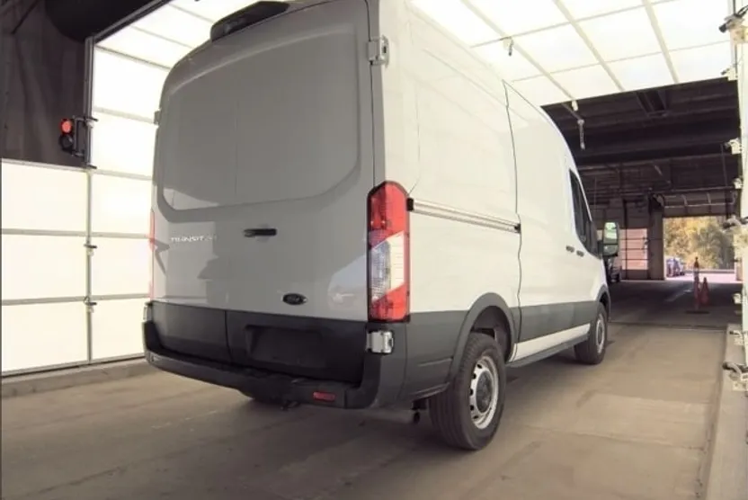 2022 Ford Transit photo 1