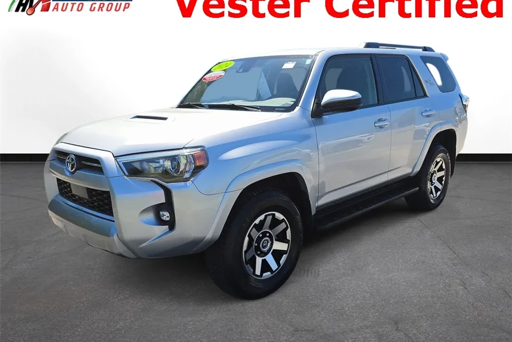 2024 Toyota 4Runner TRD Off-Road photo 1