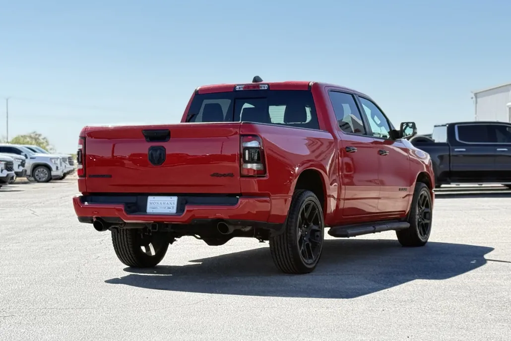 2023 Ram 1500 Laramie photo 1