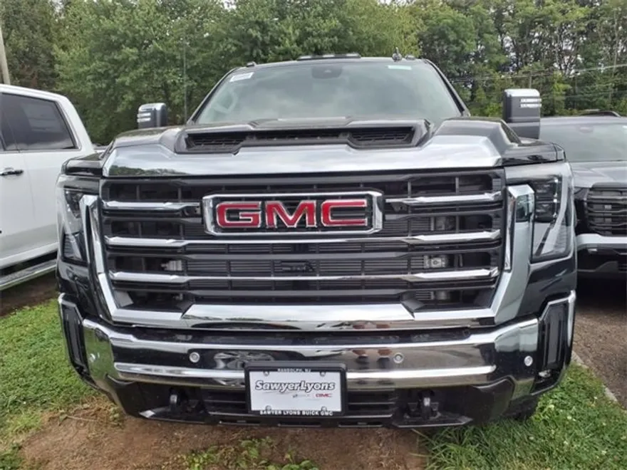 2025 Gmc Sierra 2500 HD SLT photo 1