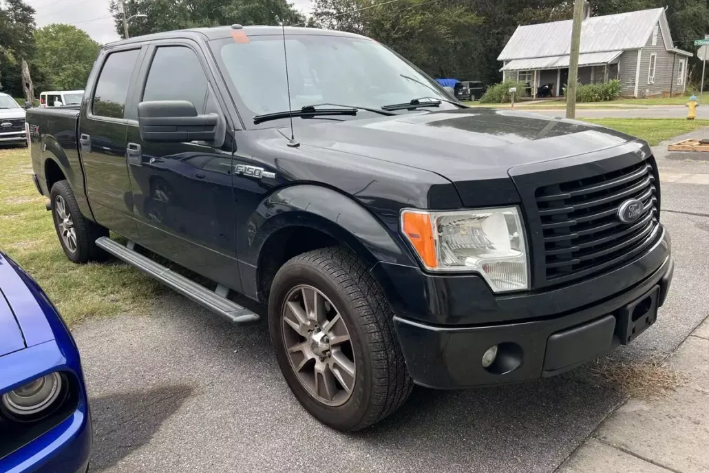 2014 Ford F-150 XL photo 1