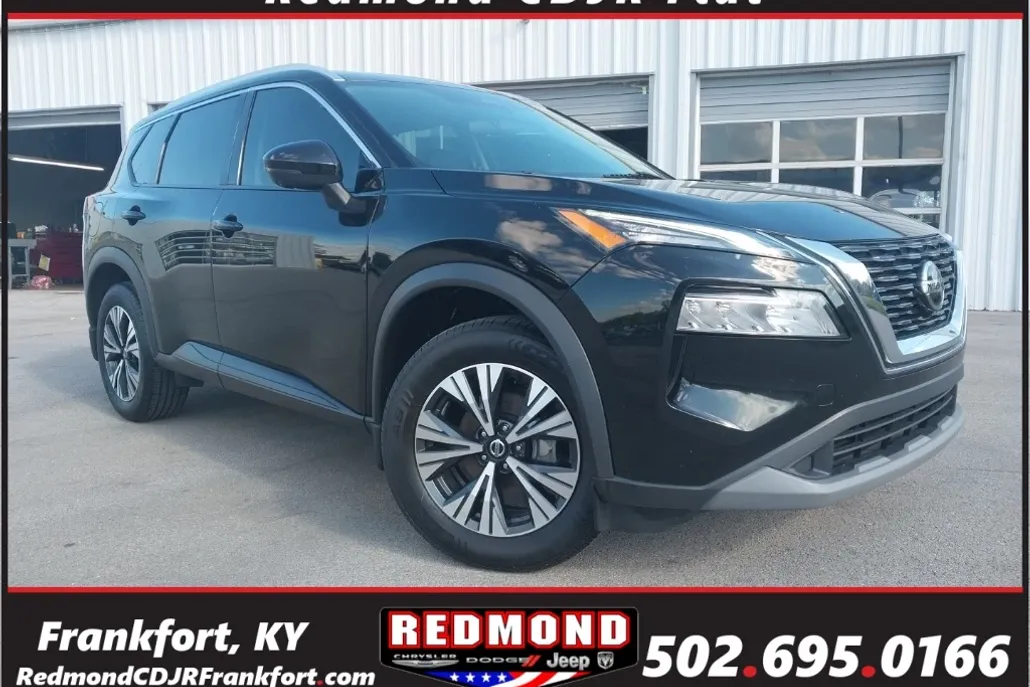 2021 Nissan Rogue SV photo 1
