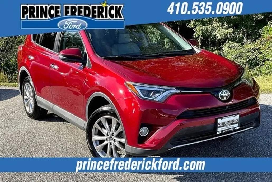 2018 Toyota RAV4 Limited photo 1