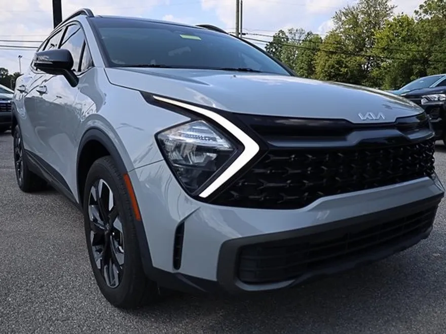 2023 Kia Sportage X-Line photo 1
