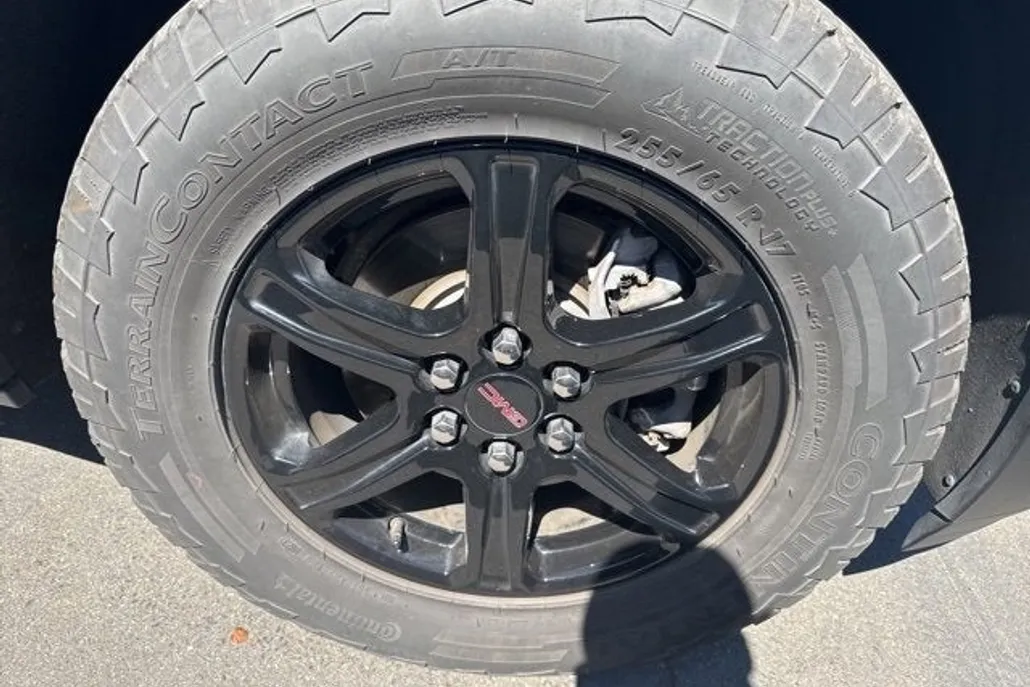 2023 Gmc Acadia AT4 photo 1