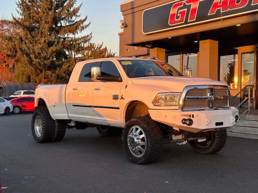 2016 Ram 3500 Laramie Longhorn photo 1