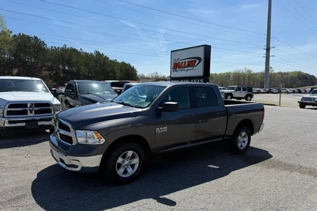 2021 Ram 1500 Classic SLT photo 1