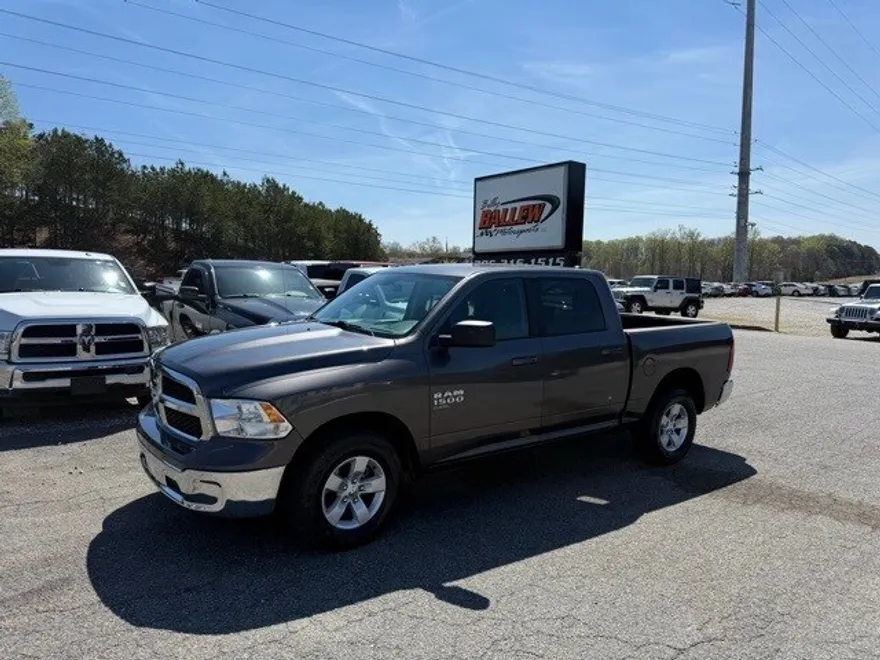 2021 Ram 1500 Classic SLT photo 1