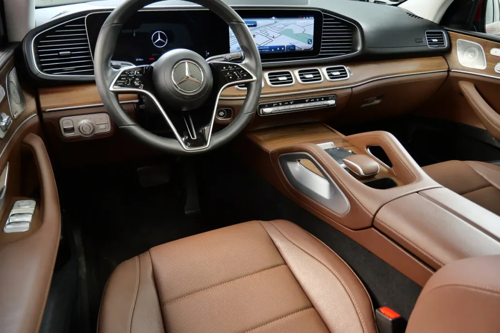 2024 Mercedes Benz GLE 450e photo 1