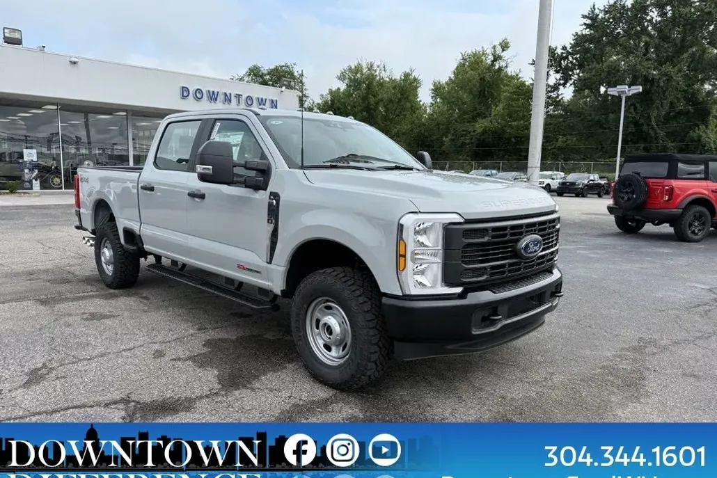 2025 Ford F-250 photo 1