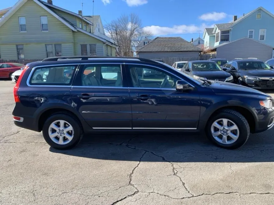 2010 Volvo XC70 photo 4