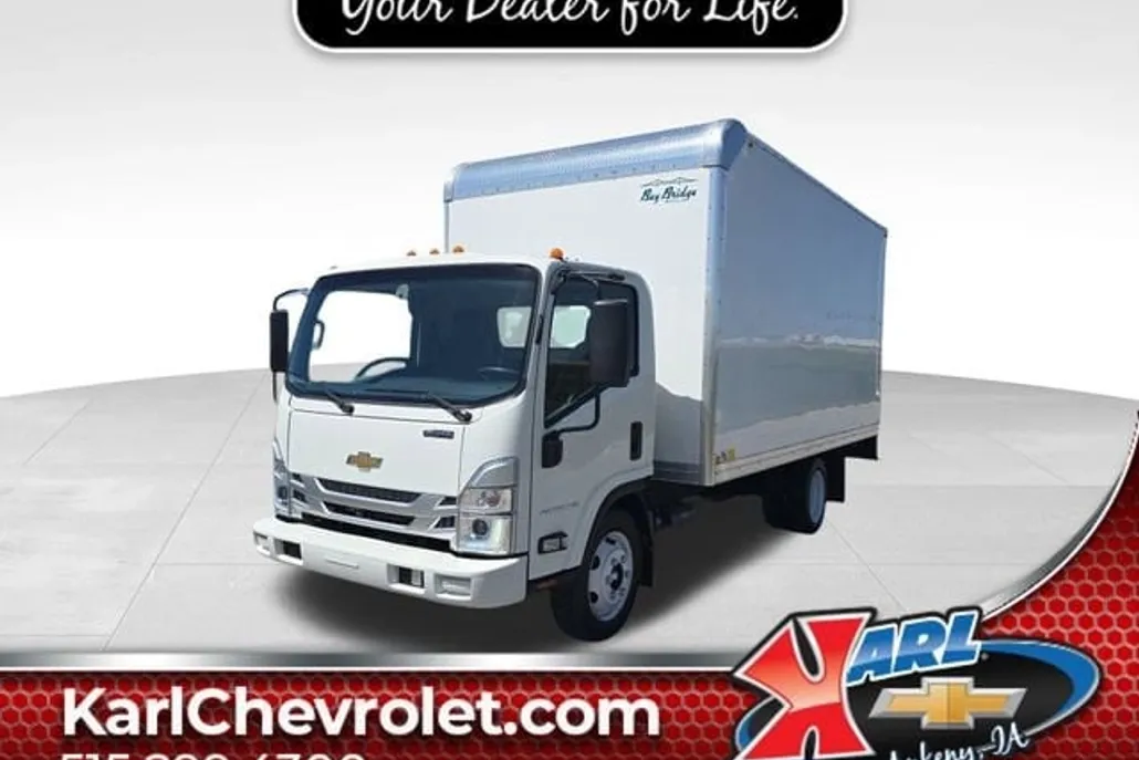 2025 Chevrolet Silverado 4500HD photo 1