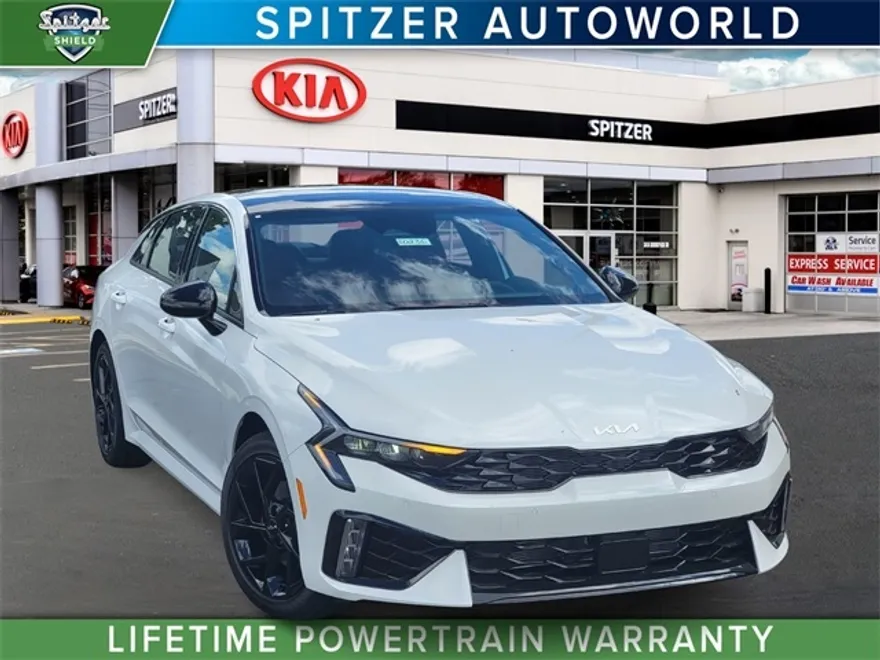 2026 Kia K5 GT-Line photo 1