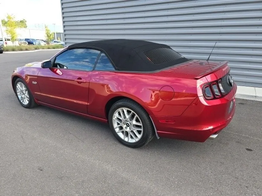 2014 Ford Mustang GT Premium Convertible photo 1