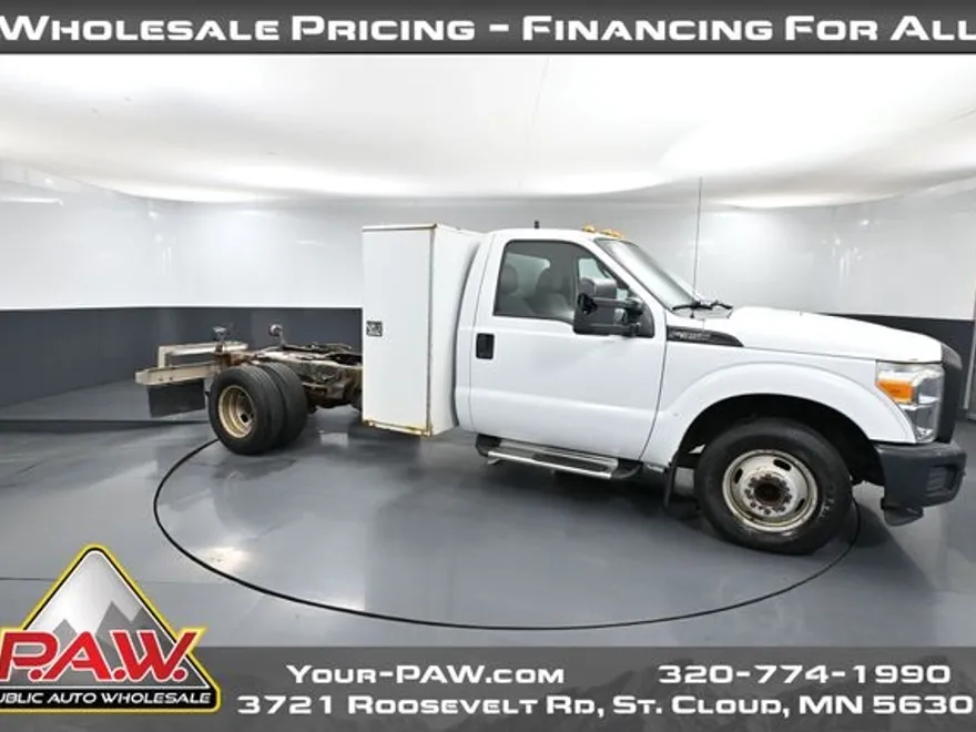 2015 Ford F-350 photo 1