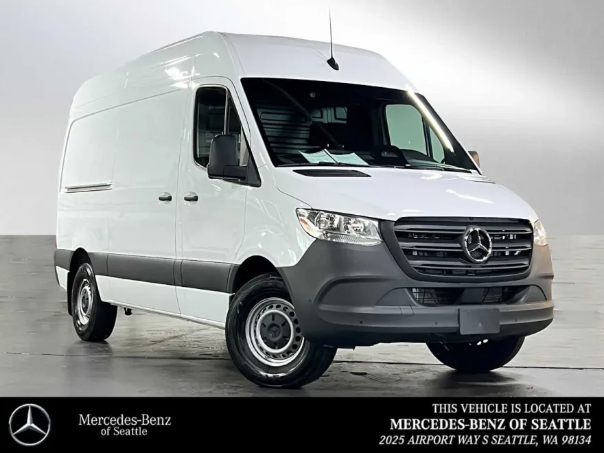 2025 Mercedes Benz Sprinter 2500 Standard Roof photo 1