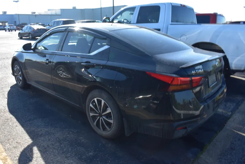 2021 Nissan Altima 2.5 S photo 1
