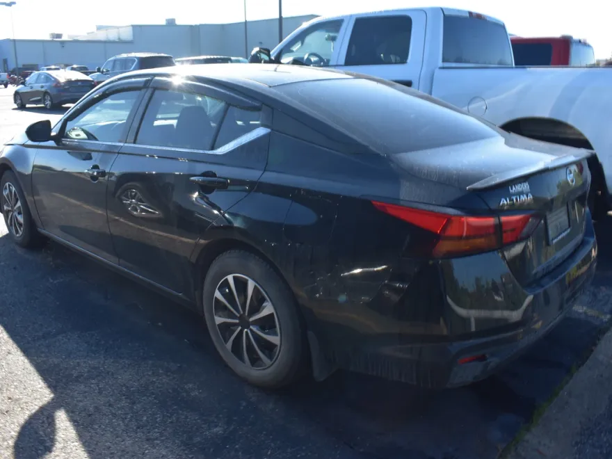 2021 Nissan Altima 2.5 S photo 1