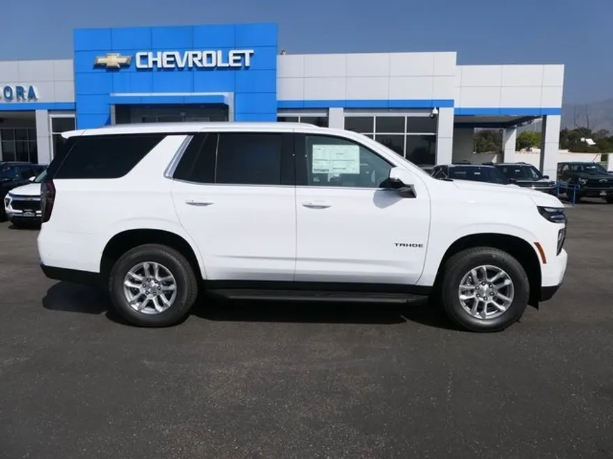 2026 Chevrolet Tahoe LT photo 1