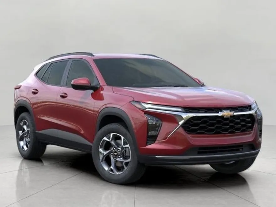 2025 Chevrolet Trax LT photo 1