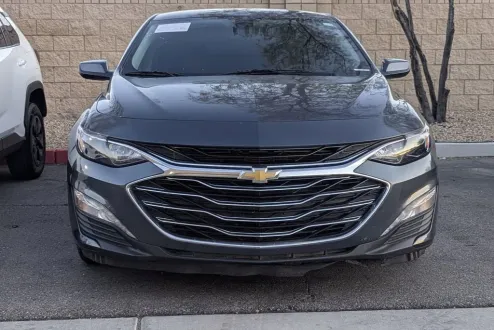 2020 Chevrolet Malibu 1LT photo 2