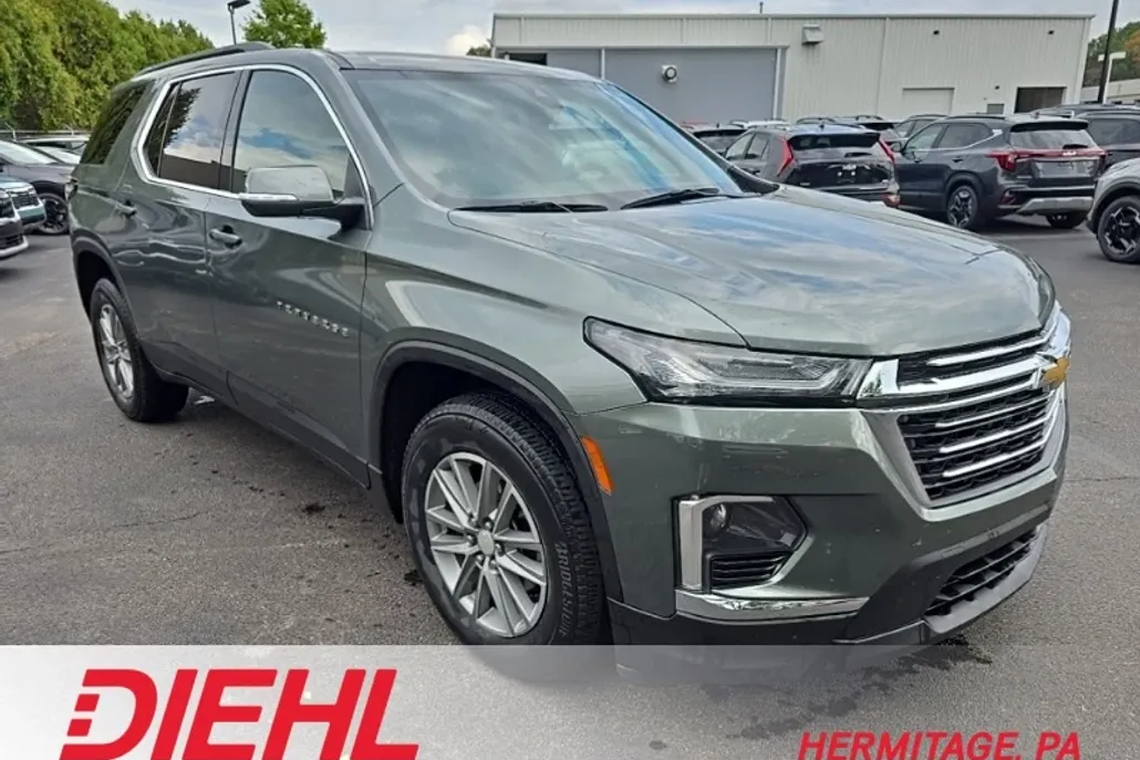 2023 Chevrolet Traverse photo 1