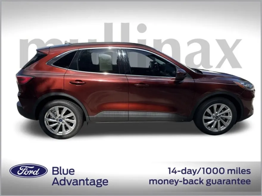 2021 Ford Escape Titanium Hybrid photo 1