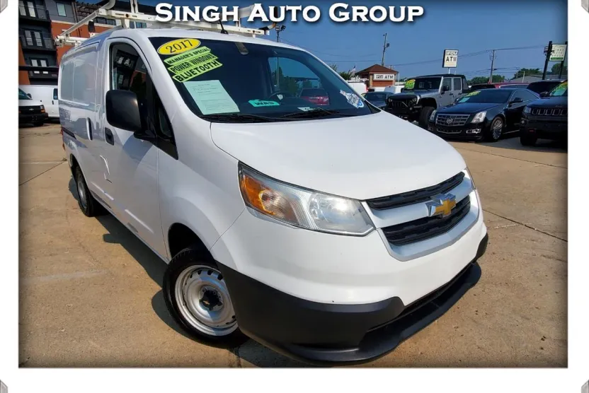2017 Chevrolet City Express LT photo 1