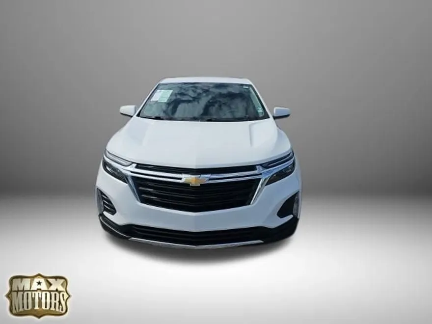 2023 Chevrolet Equinox LT photo 1