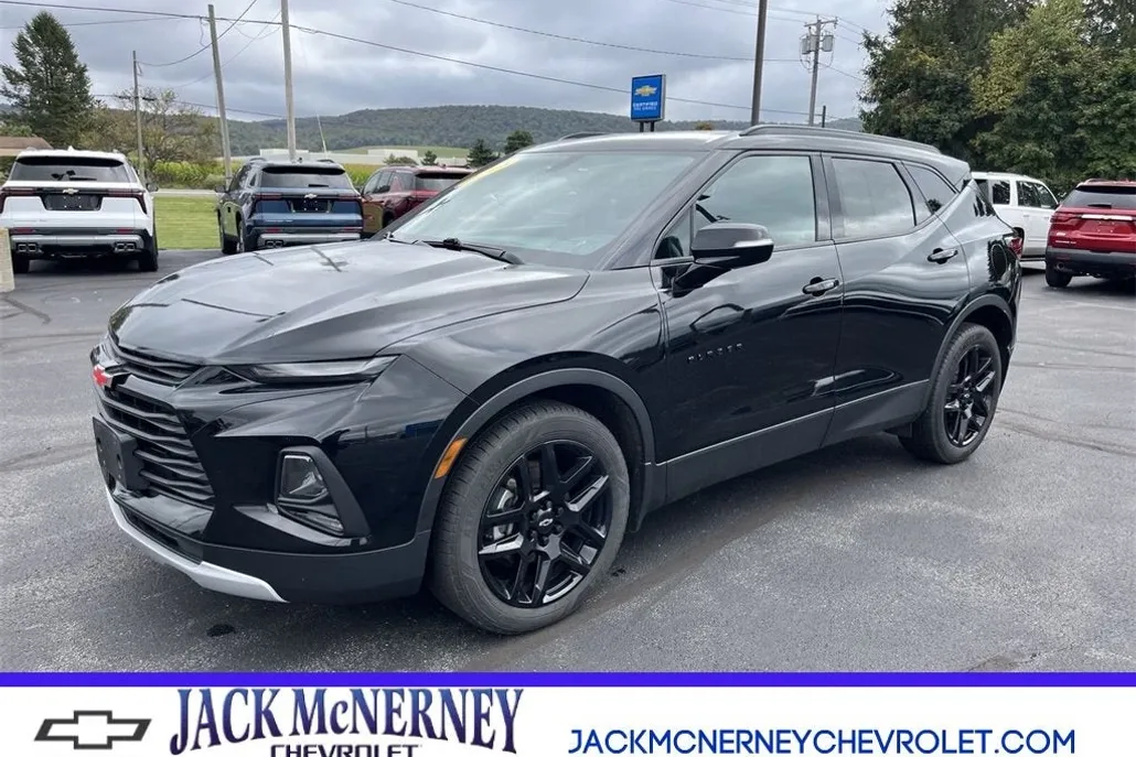 2019 Chevrolet Blazer Base photo 1