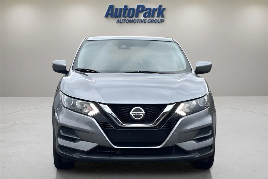 2021 Nissan Rogue Sport S photo 1