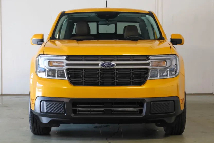 2022 Ford Maverick Lariat photo 1