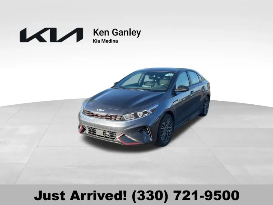 2023 Kia Forte GT-Line photo 1