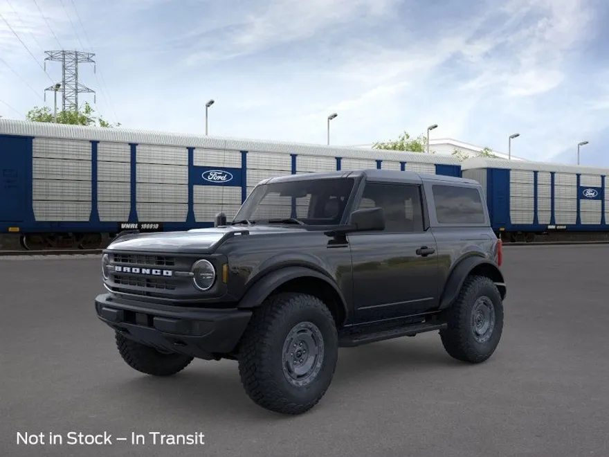 2025 Ford Bronco Base photo 1