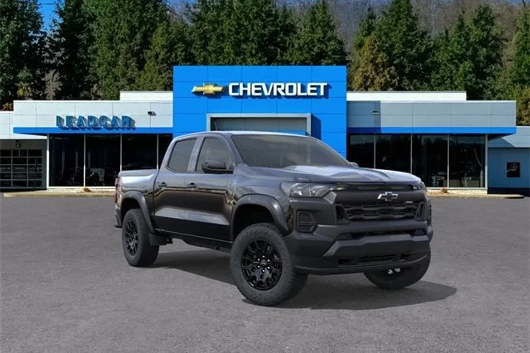 2026 Chevrolet Colorado Trail Boss photo 1