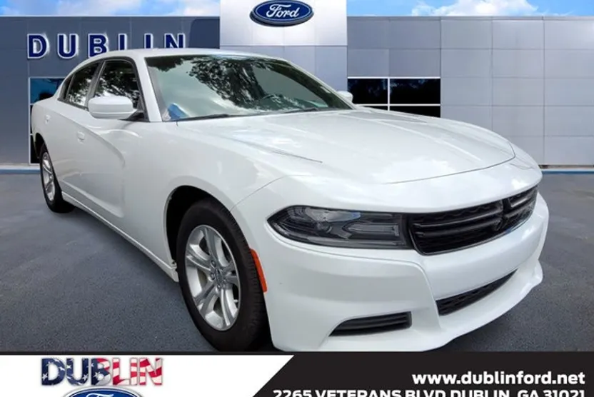 2020 Dodge Charger SXT photo 1