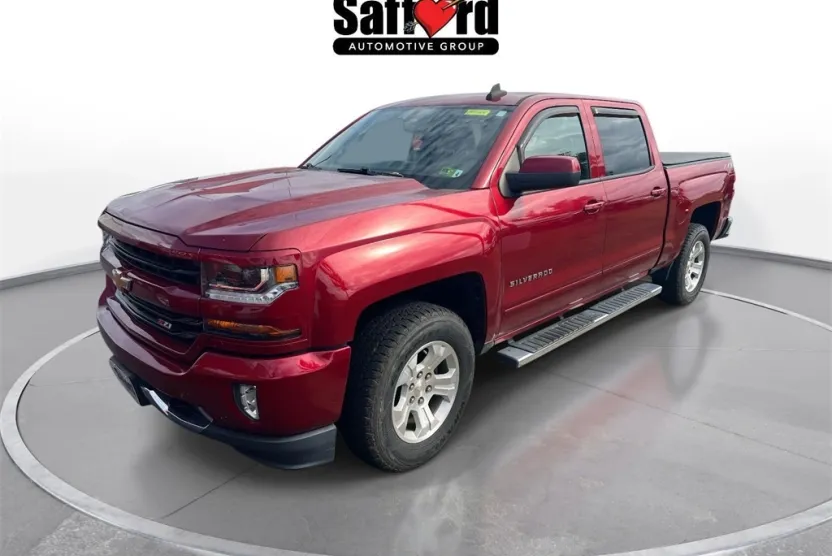 2018 Chevrolet Silverado 1500 LT photo 1