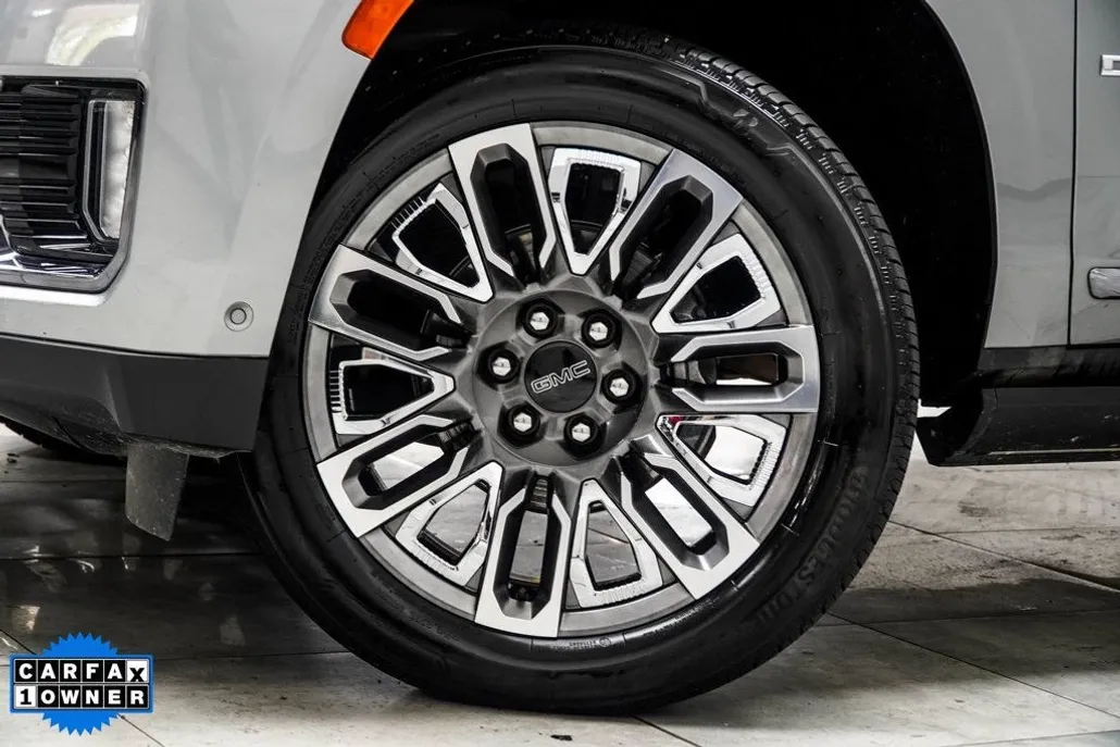 2023 Gmc Yukon XL Denali Ultimate photo 1