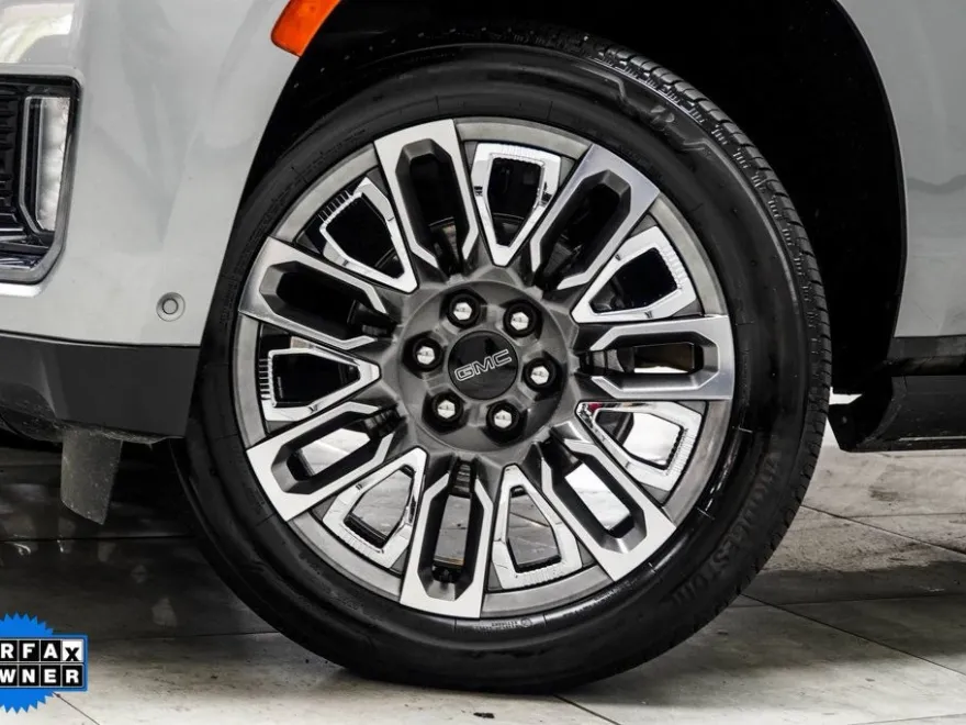 2023 Gmc Yukon XL Denali Ultimate photo 1