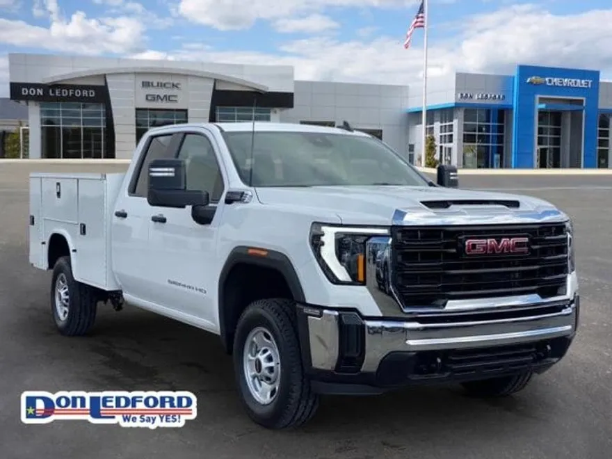 2025 Gmc Sierra 2500 HD Pro photo 1