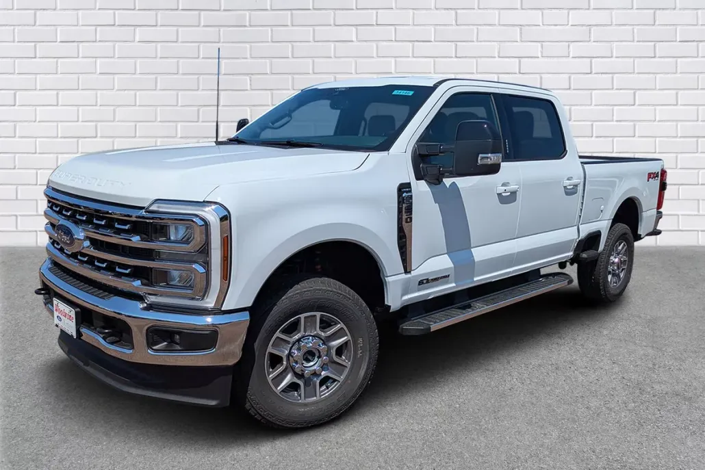 2026 Ford F-250 Lariat photo 1